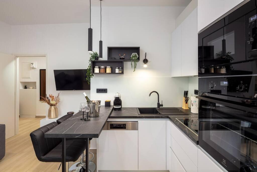 Apartman Drago 4* - 2 Minutes From The Town Centre Split Exterior foto
